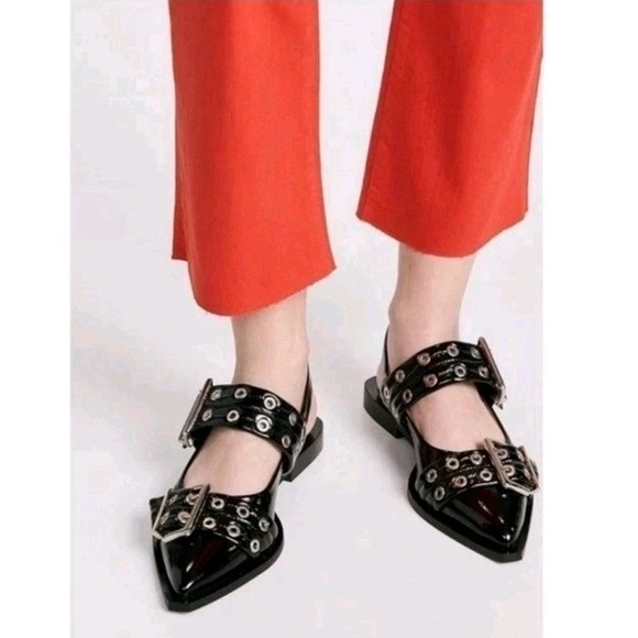 NWOB Madden Girl black patent leather pointed toe buckle sling back flats SZ 7 - Picture 2 of 7